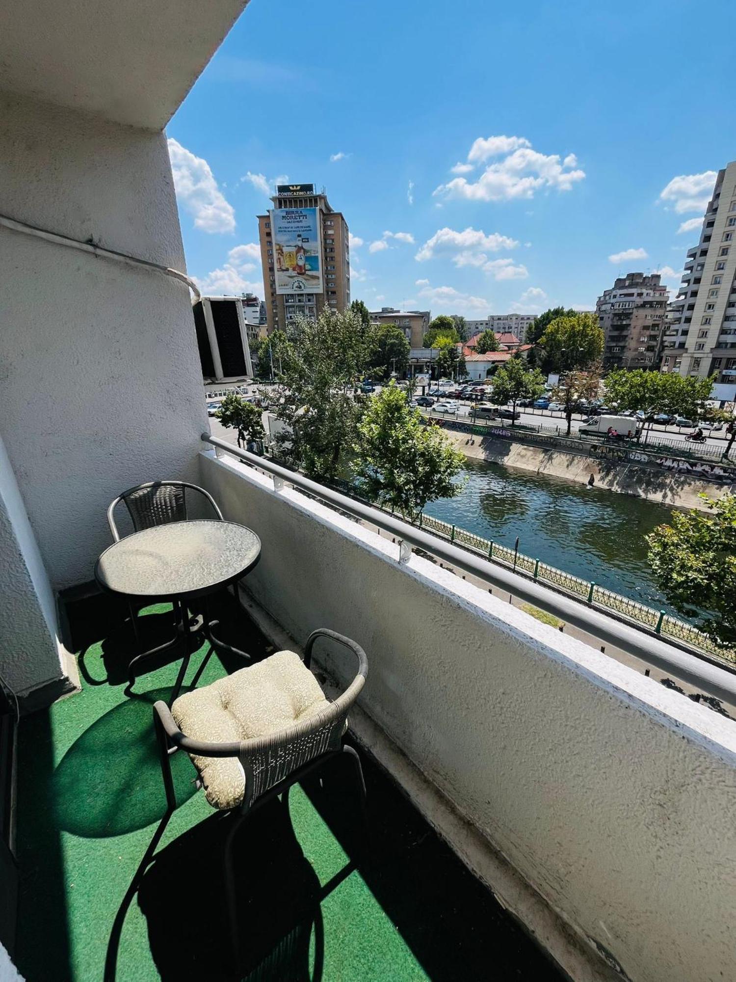 Calea Victoriei Chic Stay Bucarest Esterno foto